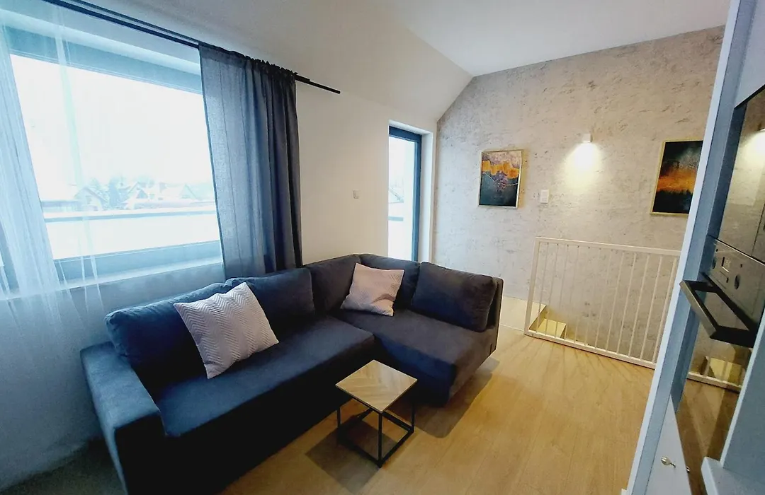 Komfortowe mieszkanie, duży taras, bezpłatny parking, AWG APARTMENTS-1